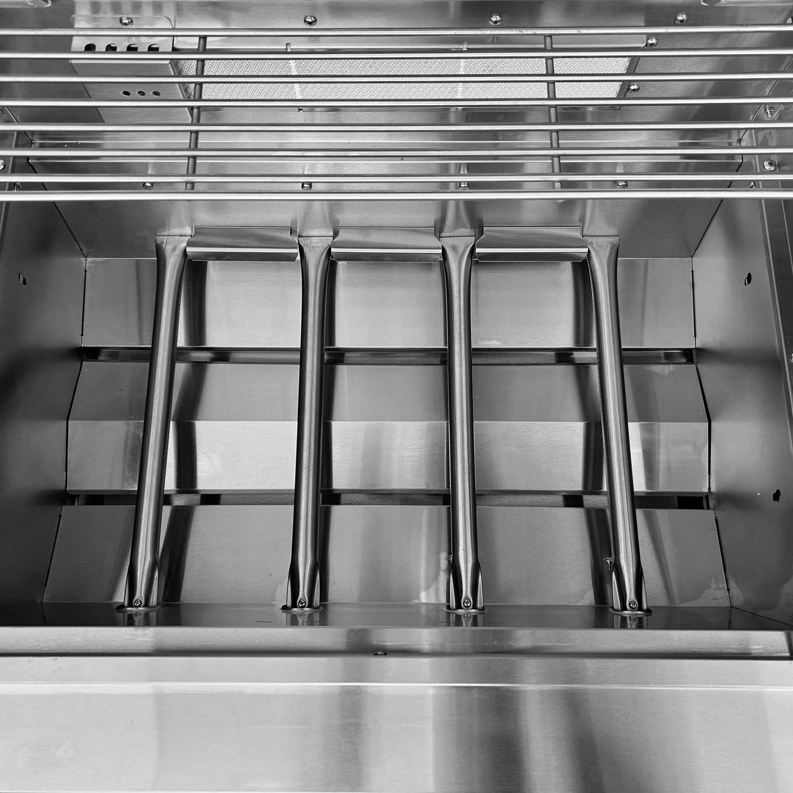 Bull BBQ Black Edition 5-Burner Built-in Outdoor Kitchen with Rotisserie – #304 Stainless Steel - Image 9